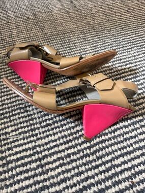 Chloe Tan Leather Buckle Sandals with Pink Heels